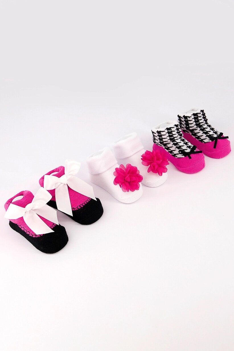 Hudson Baby 3 Pairs Sock Gift Set 3 Pieces Headband